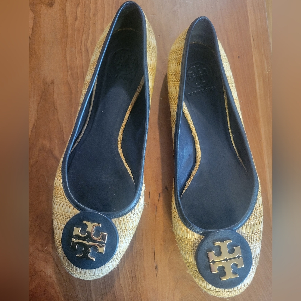 Tory Burch Gold Women's Flats